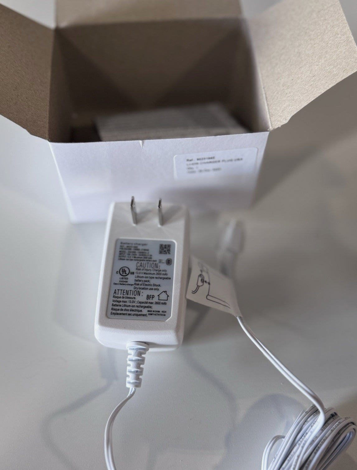 SOMFY Lithium-Ion Charger (V2 HEAD) – For WireFree & RTS Motor Packs